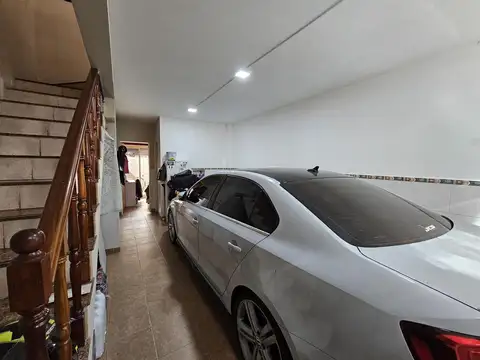 Depto Tipo Casa en Venta de 4 ambientes