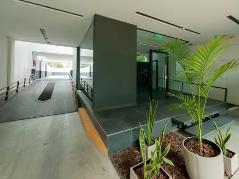 Cochera descubierta en venta en La Plata