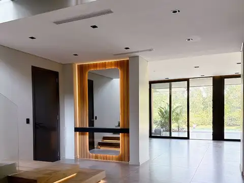 Casa en Venta en Nordelta, USD 1.950.000