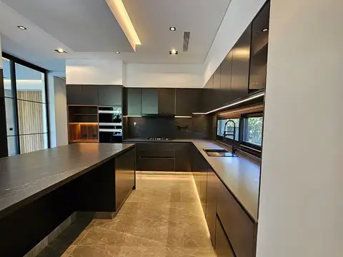 Casa  en Venta en El Yacht, Nordelta, Tigre