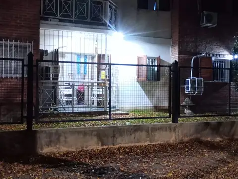 Garzón e/ General Rodríguez y General Las Heras