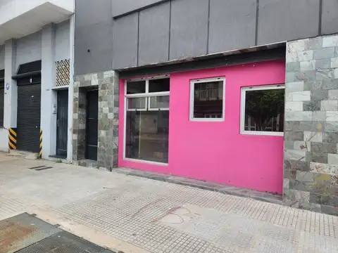 Alquilo Local de 30m2 en Liniers