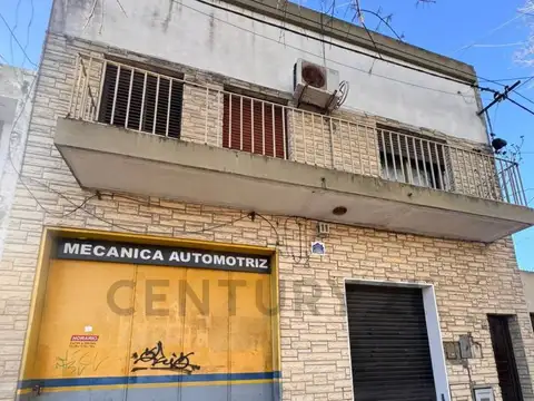 33 entre 9 y 10 Taller Mecanico + Local + Departamentos en venta La Plata