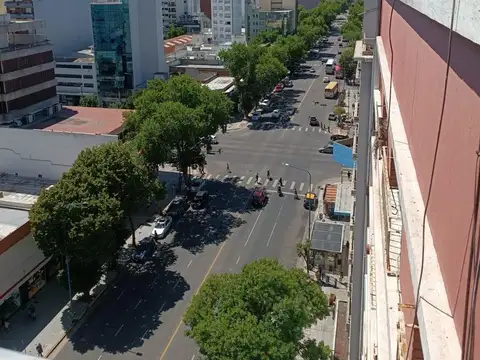 Av Pedro Luro  al 3200