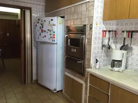 Departamento 4 ambientes con 3 baños