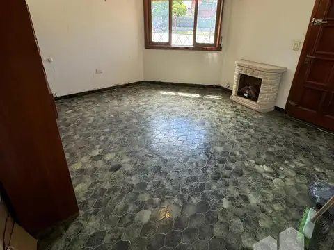 BERNARDO MONTEAGUDO  al 900