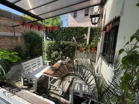 Depto Tipo Casa en Venta en Ituzaingo, USD 180.000