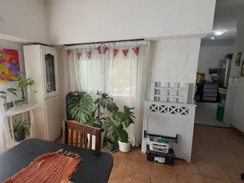 Depto Tipo Casa 6 ambientes con 3 baños