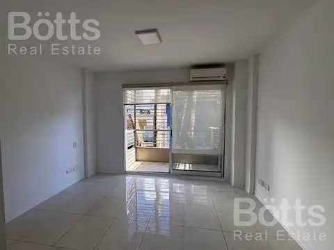 Alquiler Monoambiente Amplio con balcón al frente luminoso Villa Crespo