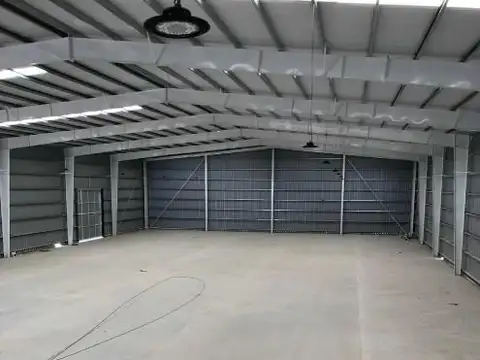 Galpon en Alquiler en Berazategui, USD 10.700