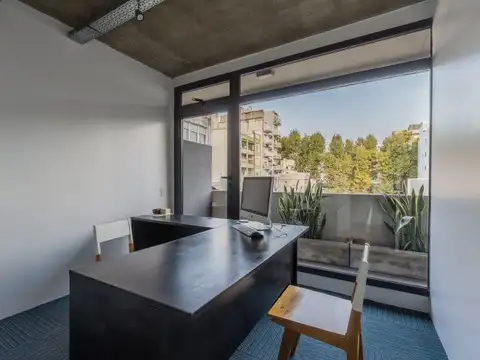 Oficina en Alquiler - 55m² - 2 Salas + Recepción - Cocina - Amenities