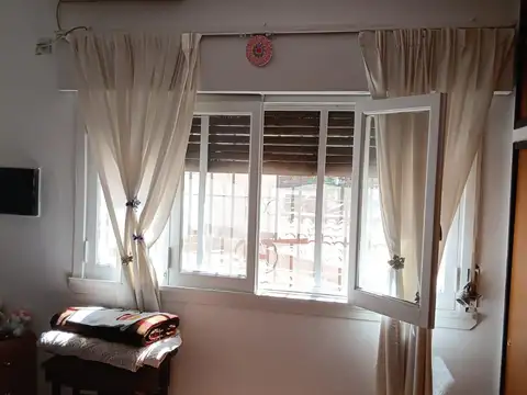 VENTA-PH de  2 ambientes a 4 cuadras de la estación de Béccar