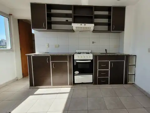 Int Grant  al 600 Morón