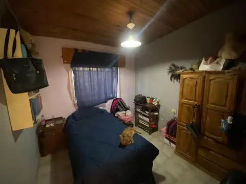Casa 4 ambientes con 1 baño