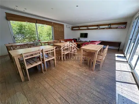 Hostel de 6 habitaciones en suite a la venta, La Barra.