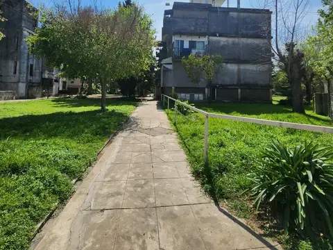 Departamento en S.Fer.-Vias/Panam