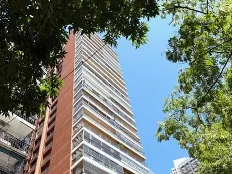 Semi piso de 4 ambientes con doc cocheras en el edificio Forum juncal 3100