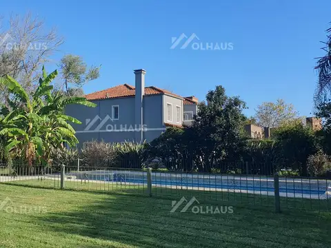 Casa en Venta con 1 cochera