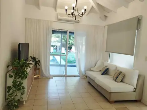 Casa en Alquiler Temporal en La Candela, USD 2.000