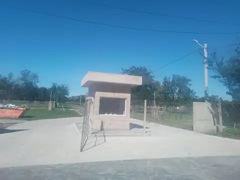 Avenida Doctor José María Ramos Mejía 700