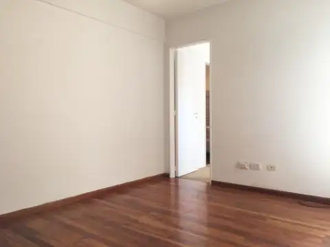 Gascón 1100, Piso 5