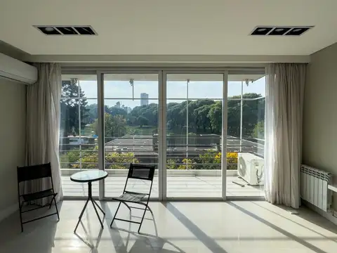 Departamento en Venta con 3 cocheras