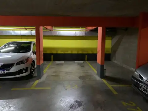 Venta cochera sobre Av Corrientes Chacarita