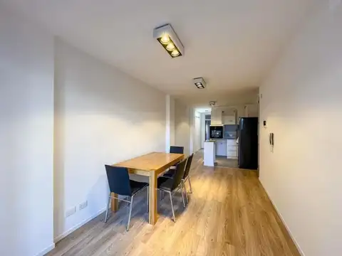 PARAGUAY 555 , Piso 0