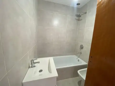 Departamento en Venta en Remedios De Escalada, USD 70.000