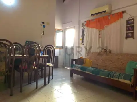 Departamento 2 ambientes con patio en Ramos Mejía