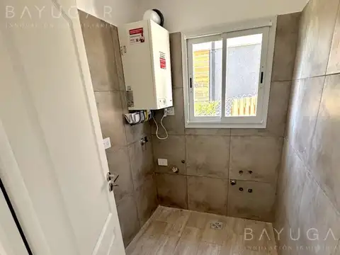 Venta Casa - Barrio Santa Lucía, Pilar del Este, Pilar