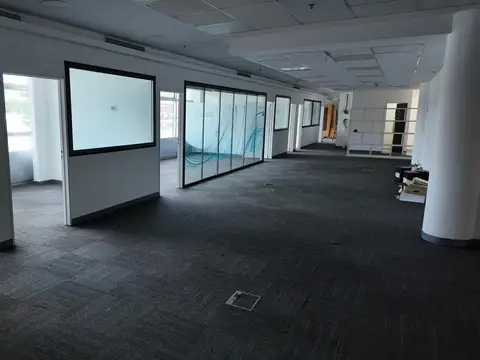 Oficina en Alquiler al Noreste