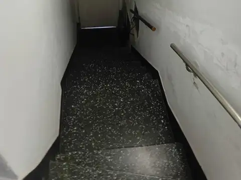 Depto Tipo Casa en Venta de 5 ambientes