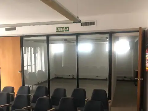Oficina - Alquiler - Argentina, Capital Federal - RECONQUISTA 1000