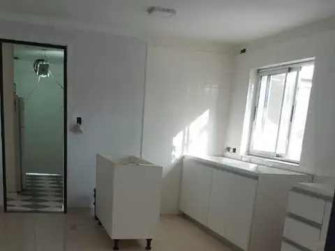 Casa en Venta con 5 cocheras