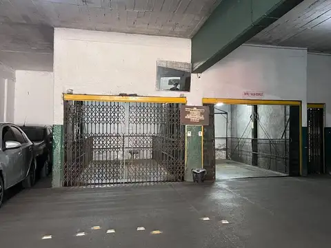 VENTA COCHERAS ZONA CENTRO CON ELEVADOR