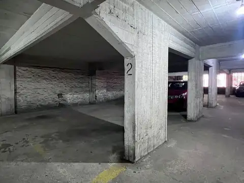 VENTA COCHERAS ZONA CENTRO CON ELEVADOR