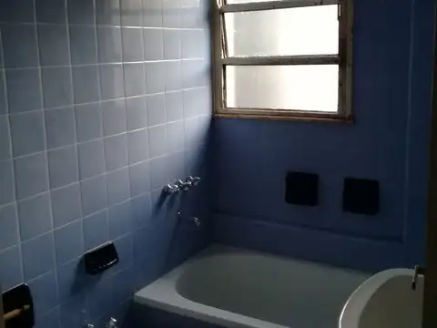 * * * RESERVADO * * *