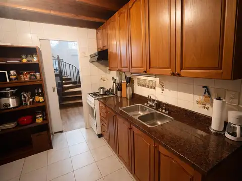 Departamento 4 ambientes con 2 baños