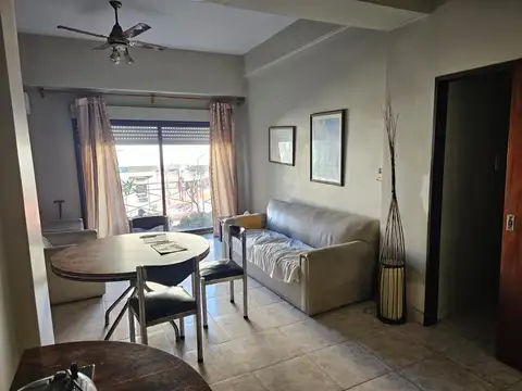 Avenida General Mosconi 2200, Piso 1