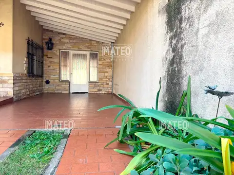 Chalet en Venta en El Centro de Paso del Rey, Lado Norte.