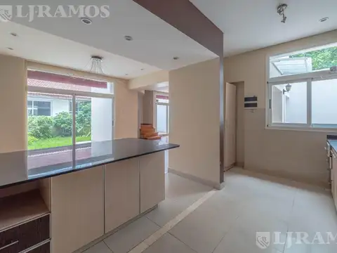 Hermoso Ph tipo casa, 4 amb. - Jardín - Quincho