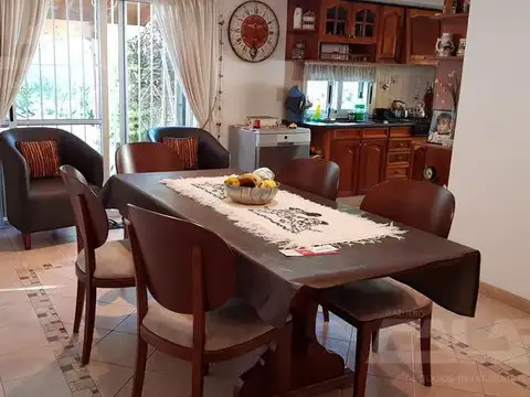 Casa en Venta en Ituzaingo, USD 270.000