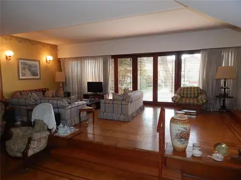 Casa en Venta en Banfield, USD 970.000