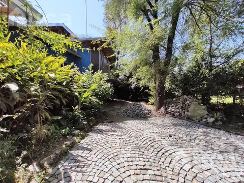 Casa en Alquiler Temporal con 2 cocheras