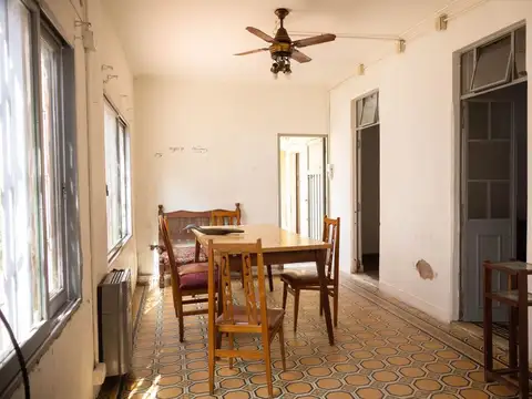 Depto Tipo Casa en Venta de 4 ambientes