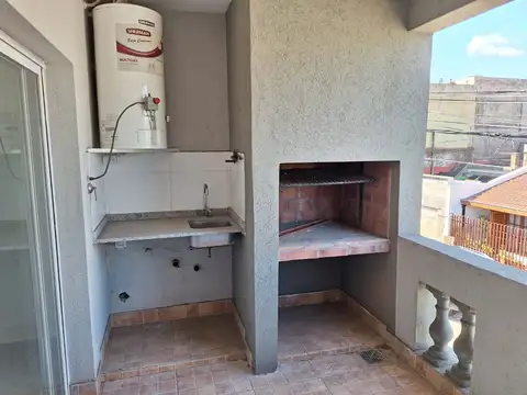 Depto Tipo Casa 3 ambientes con 1 baño