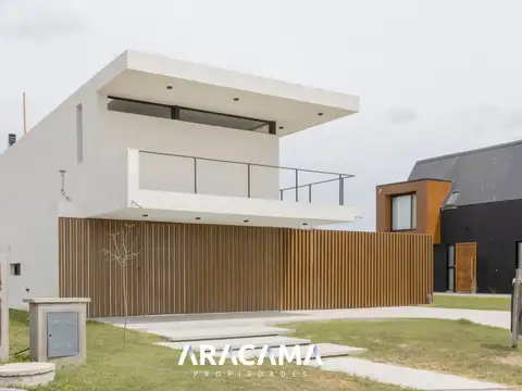 Casa en Venta en Lares de Canning  - Canning