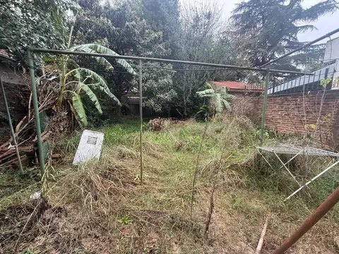 VENTA LOTE  EN LONGCHAMPS