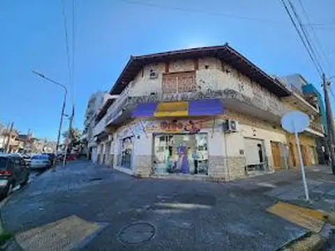 inmueble Comercial y familiar.